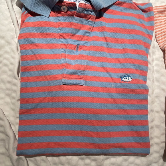 Vineyard Vines Bulk Sale - Picture 5 of 11